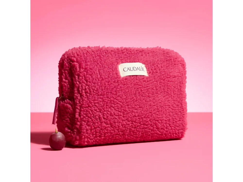 Caudalie X-Mas Your Hydration Ritual Winter Pouch, Ενυδατικό Καθαριστικό Τζελ 30ml Κρέμα Βαθιάς Ενυδάτωσης 15ml Στικ Χειλιών 4.5gr & Λοσιόν Ενυδάτωσης 30ml σε τσαντάκι