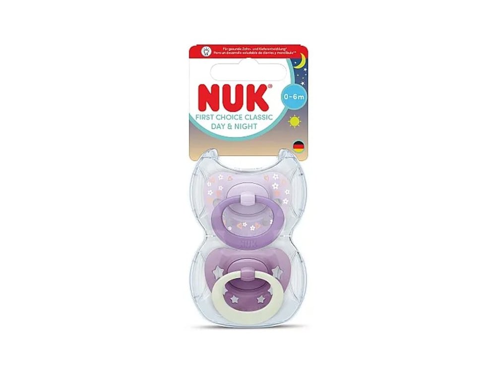NUK First Choice Classic Day & Night Πιπίλα Σιλικόνης με Θήκη 0-6m, 2τμχ