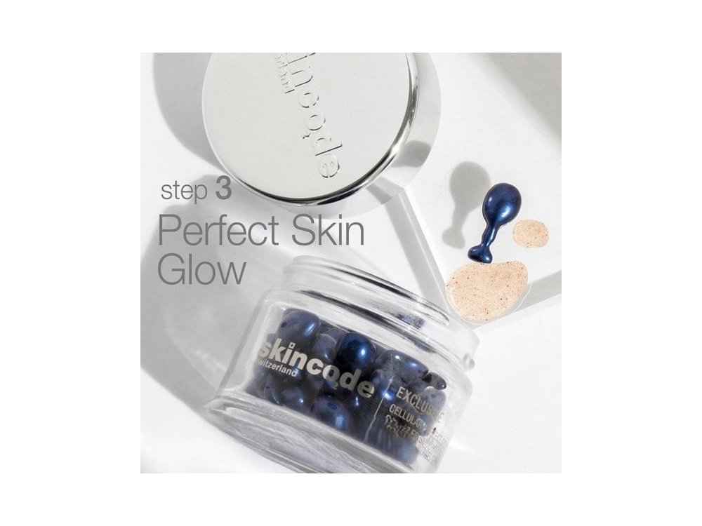 Skincode Xmas Limited Edition White Trio με Εxclusive Cellular Renewal Αντιρυτιδικός Ορός Ρετινόλης, 30ml, Extreme Moisture Μάσκα Εντατικής Ενυδάτωσης, 50ml & Perfect Skin Capsules Αντιοξειδωτικός Ορός σε Κάψουλες, 14caps, 1σετ