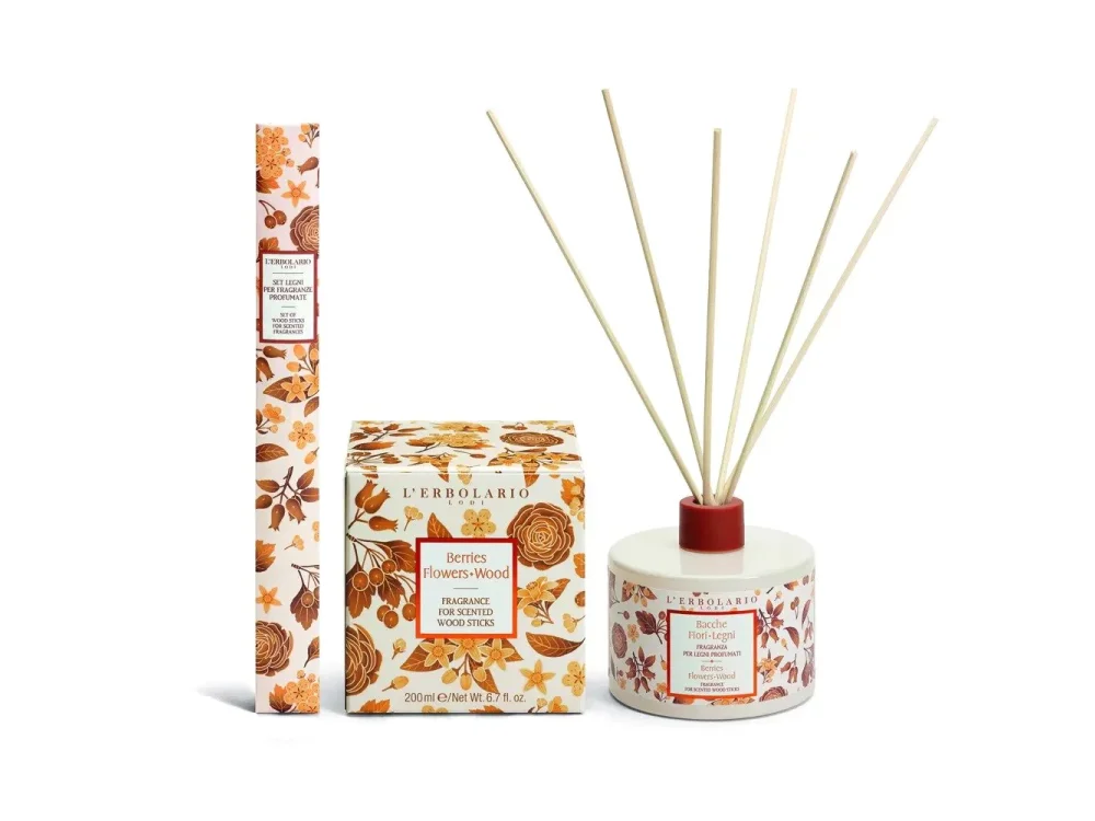 L'erbolario Bacche Fiori Legni Αρωματικό Χώρου με Ξύλινα Στικ, 200ml