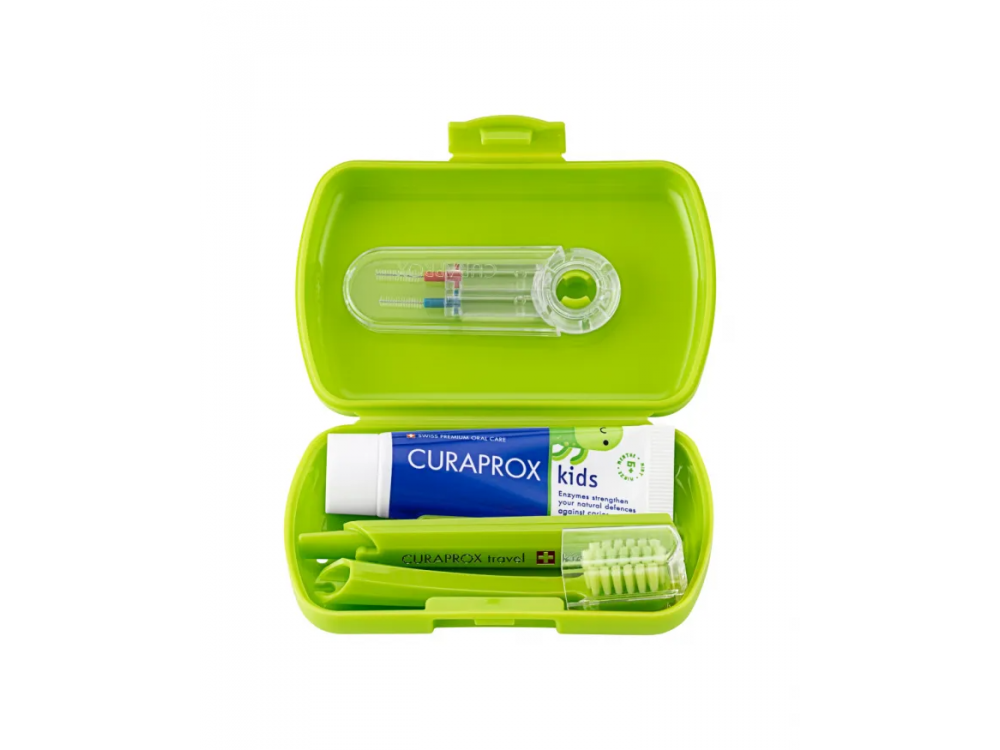 Curaprox Kids Travel Set για Παιδιά 6-12ετών με Παιδική Οδοντόβουρτσα, 1τεμ, Παιδική Οδοντόκρεμα, 10ml, Μεσοδόντια Βουρτσάκια (0.6mm & 0.7mm), 2τεμ & Δώρο Θήκη Μεταφοράς, 1τεμ, 1σετ