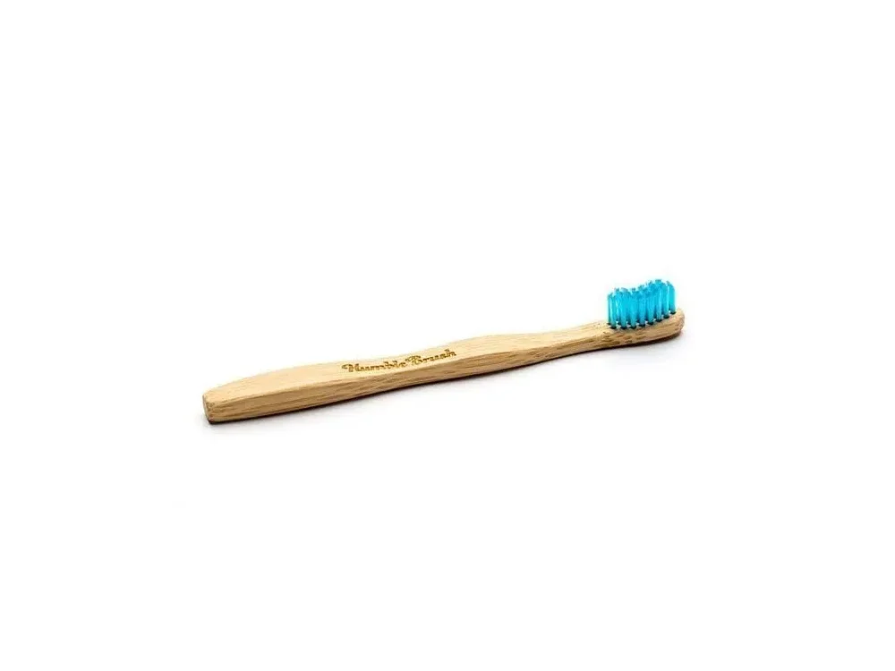 The Humble Co, Adult Brush Blue, Οικολογικη Οδοντοβουρτσα Ενηλικων, Medium Μπλε, 1τμχ