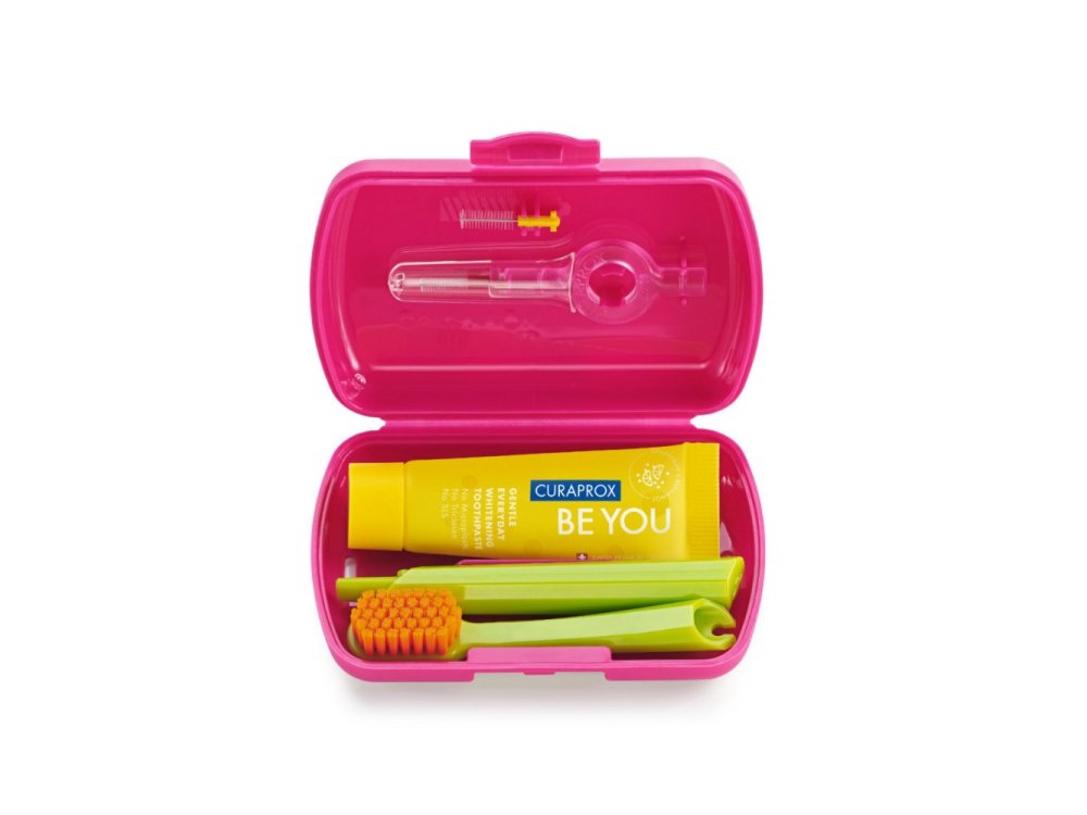 Curaprox Travel Set, Πακέτο Στοματικής Υγιεινής Ταξιδίου, Φούξια, 1σετ