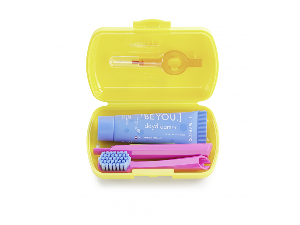 Curaprox Travel Set, Πακέτο Στοματικής Υγιεινής Ταξιδίου, Κίτρινο, 1σετ