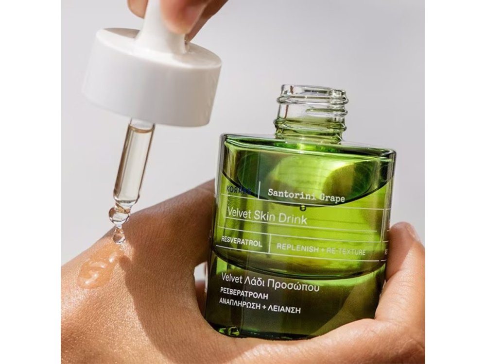 Κοrres Santorini Grape Velvet Eνυδατικό Ξηρό Λάδι Προσώπου, 30ml