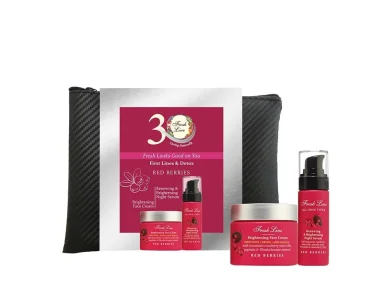 Fresh Line Promo Brightening Face Beauty Bag με Red Berries Κρέμα Λάμψης, 50ml & Red Berries Ορός Νυκτός για Λάμψη και Ανάπλαση, 30ml